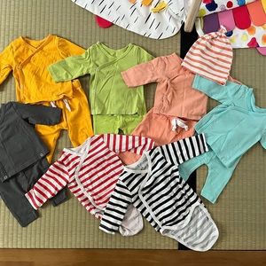 June and January Lot of Gender Neutral Matching Sets and Onesies